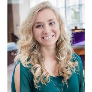 Meet your Posher, Becca